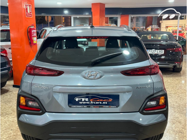 Hyundai Kona 1.0 ESSENCE  7