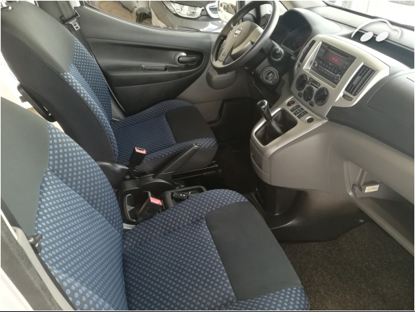 Nissan Nv200 COMBI 7 7