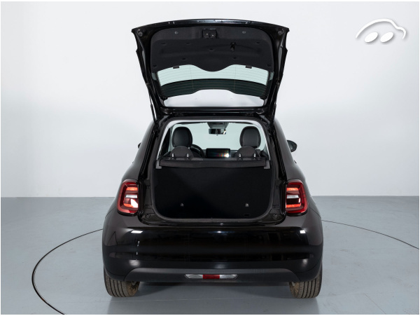 Fiat 500 e ICON 320KM 87KW 118CV 8