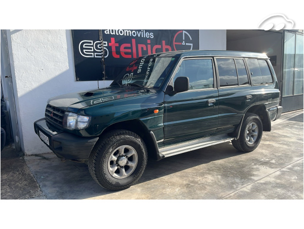 Mitsubishi Montero 2.8 TDI 1