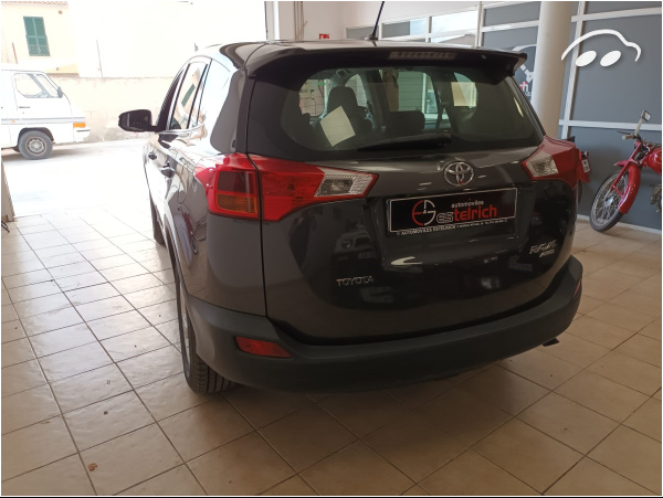 Toyota Rav4  8