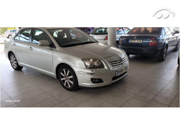 Toyota Avensis 1.8 manual  1