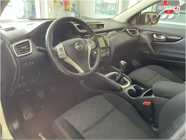 Nissan Qashqai 1.5 5