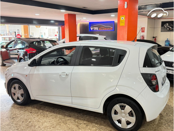 Chevrolet Aveo 1.4 ECOTEC  4