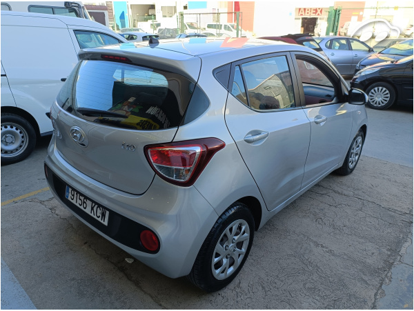 Hyundai i10 1.2 Tecno 4