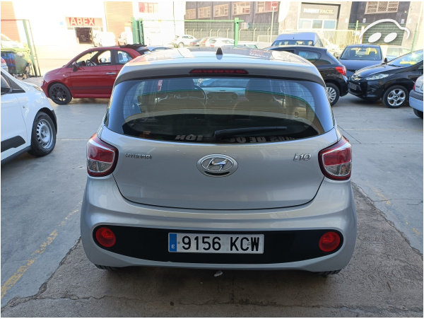 Hyundai i10 1.2 Tecno 5