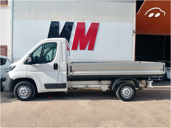 Peugeot Boxer con caja abierta  4