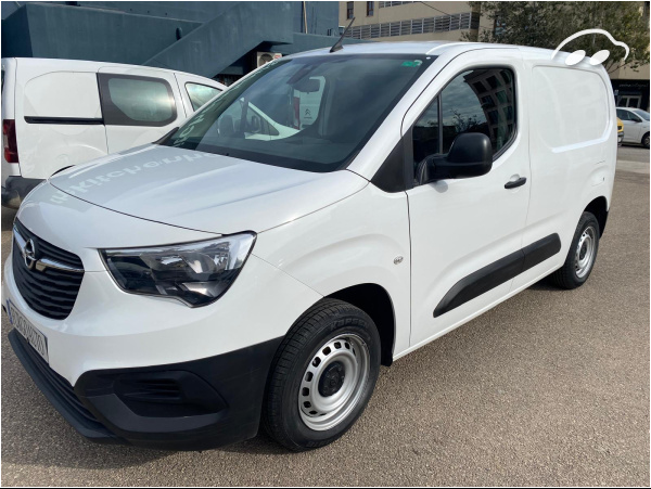 Opel Combo FURGÓN DIESEL 100 CV 4