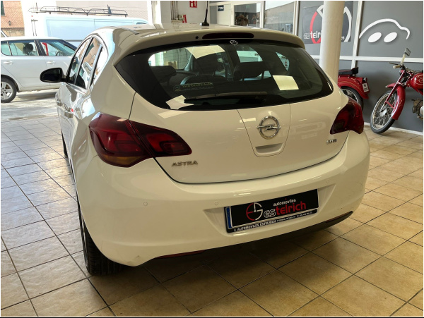 Opel Astra 1.7 CDTI 2