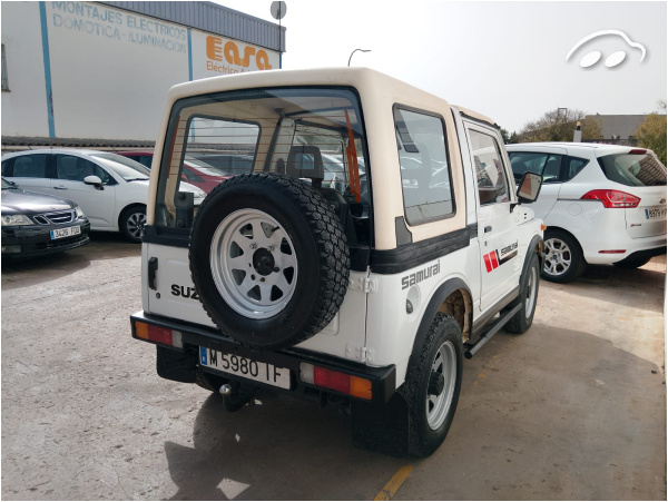 Suzuki Samurai 1.0 6