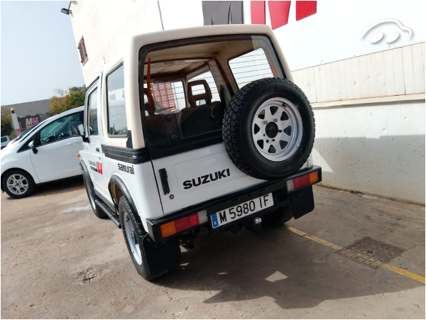 Suzuki Samurai 1.0 5