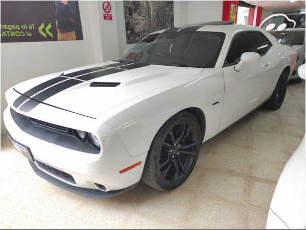 Dodge Charger Challenger Versión R/T plus, V8, 5.7 HEMI 2