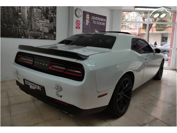 Dodge Charger Challenger Versión R/T plus, V8, 5.7 HEMI 3