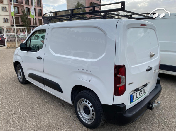 Opel Combo FURGÓN DIESEL 100 CV 5