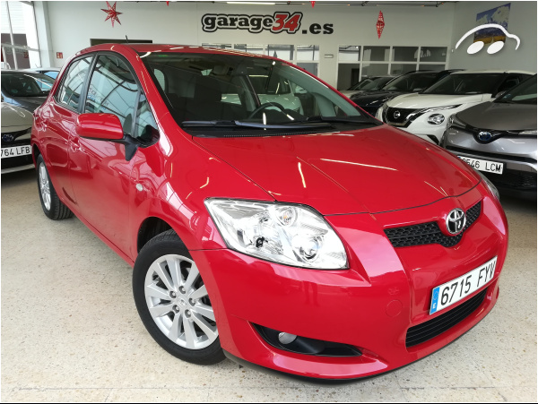 Toyota Auris SOL MM 1