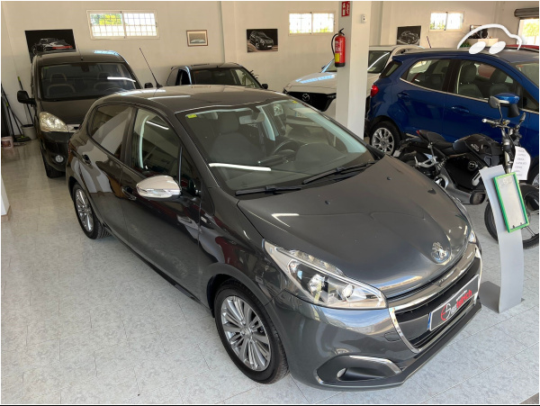 Peugeot 208 1.2 4