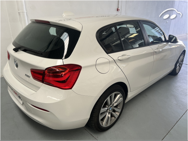 Bmw 118i 118i 1.5i Automatic  6