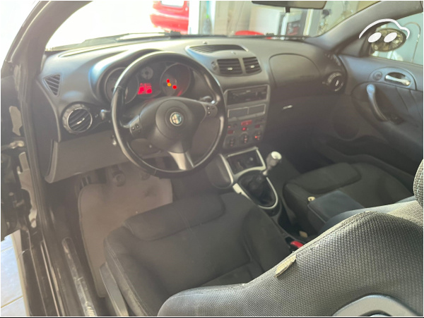 Alfa Romeo Gt 1.9 JTD 6