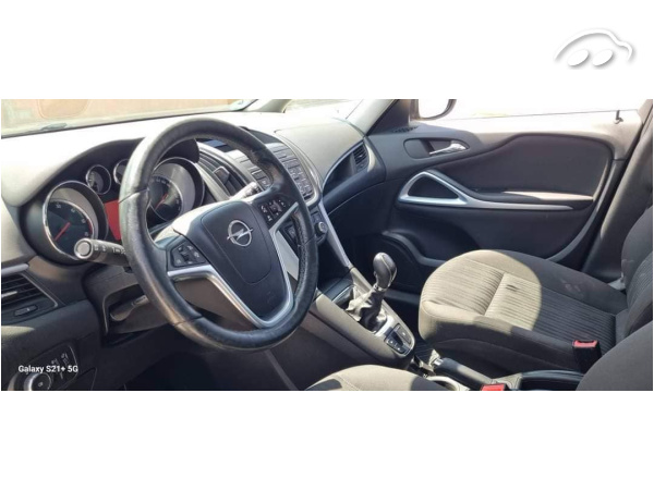 Opel Zafira Tourer 1.6CDTI  12