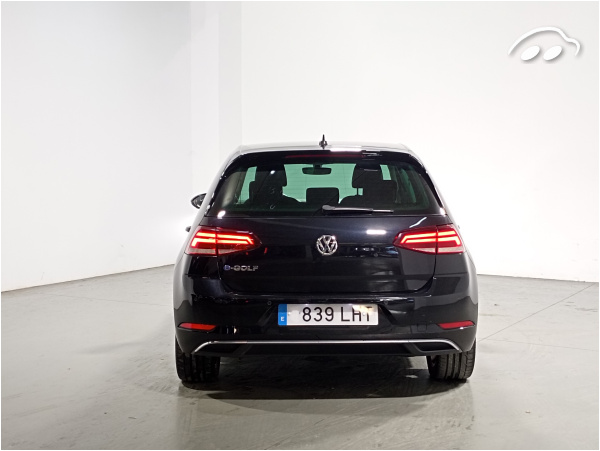 Volkswagen Golf e-Golf 2