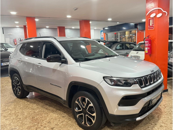 Jeep Compass 1.5 LIMITED AUTOMATICO  1