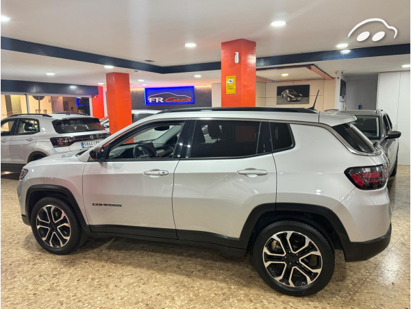 Jeep Compass 1.5 LIMITED AUTOMATICO  4