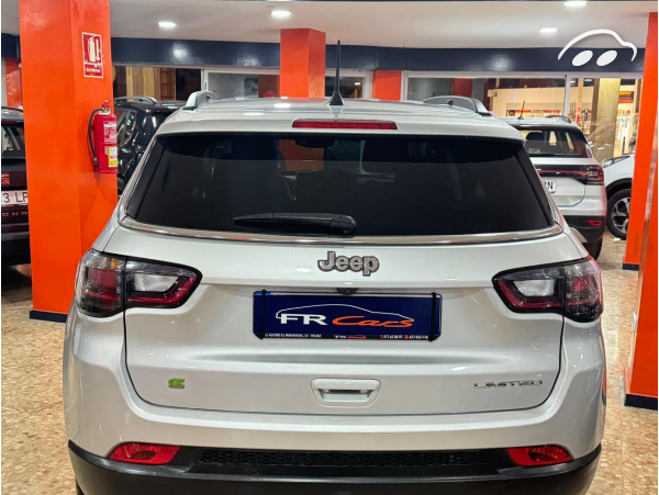 Jeep Compass 1.5 LIMITED AUTOMATICO  6