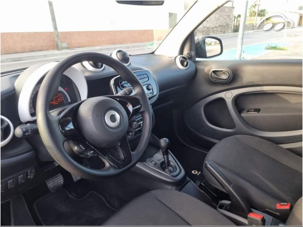 Smart Fortwo Coupe  EQ-DE 2