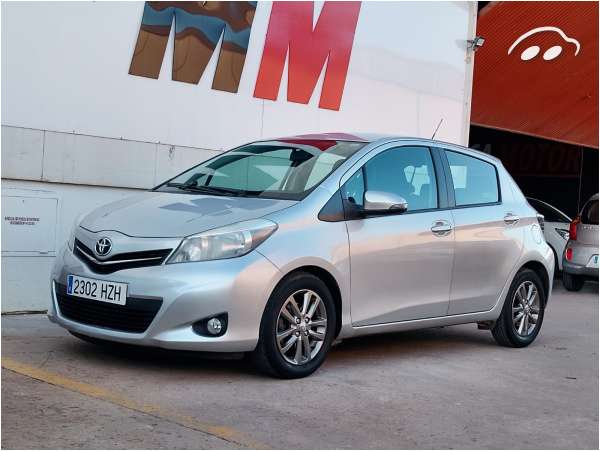 Toyota Yaris 1.4 1