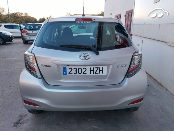 Toyota Yaris 1.4 4