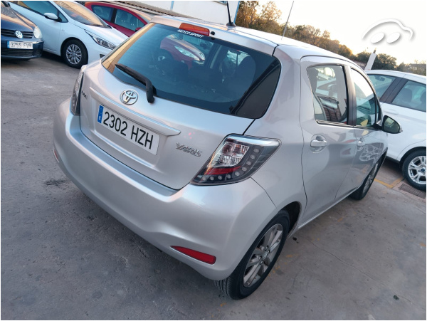 Toyota Yaris 1.4 5