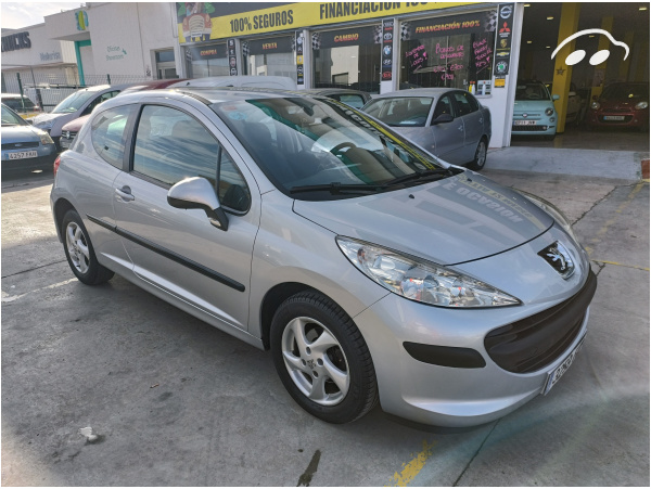 Peugeot 207 1.4  1