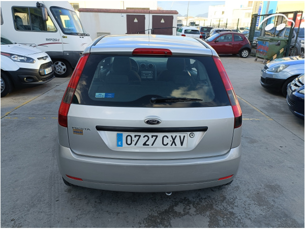 Ford Fiesta 1.4 Trend 5