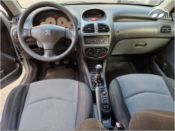 Peugeot 206 1.4 8