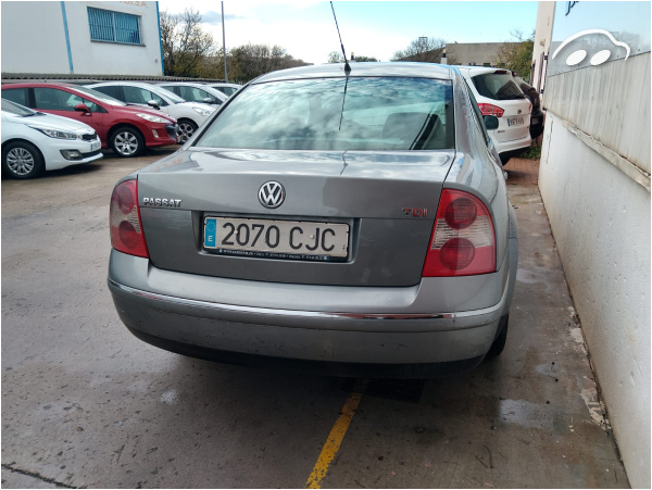 Volkswagen Passat 1.9 4