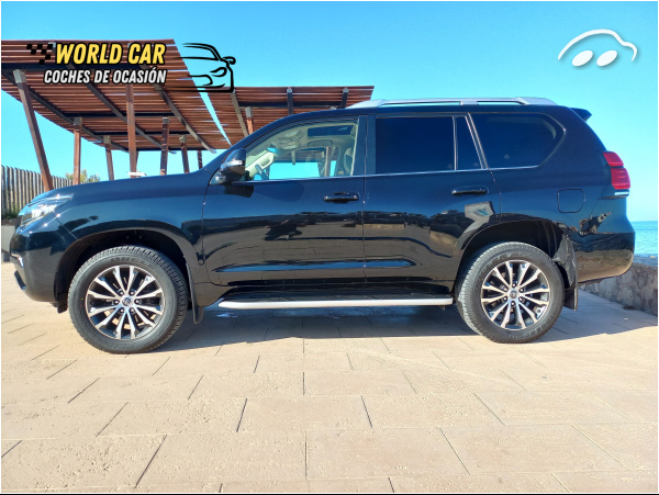 Toyota Landcruiser Prado J15 2.8 D-4D 7