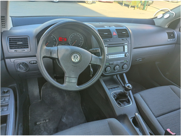 Volkswagen Golf 1.6 Trend 7