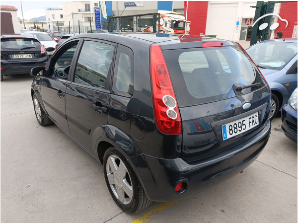 Ford Fiesta 1.4 Trend 6