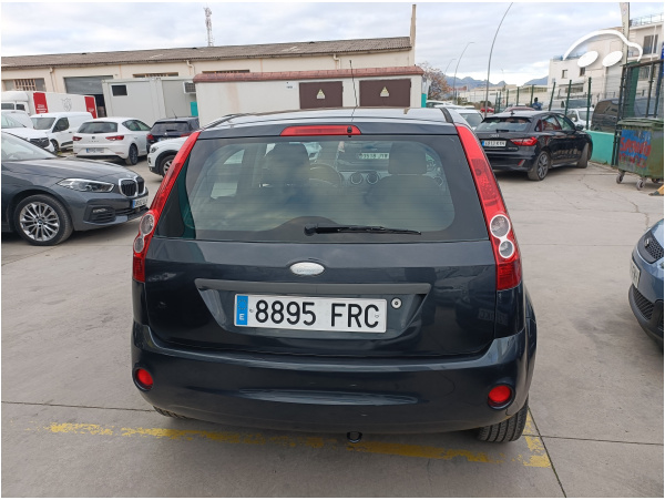 Ford Fiesta 1.4 Trend 5