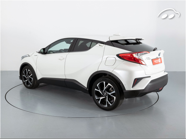 Toyota C-HR ADVANCE 1.8 HYBRIDO 6