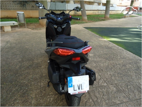 Varios Varios YAMAHA  X-MAX 300 Tech Max 6