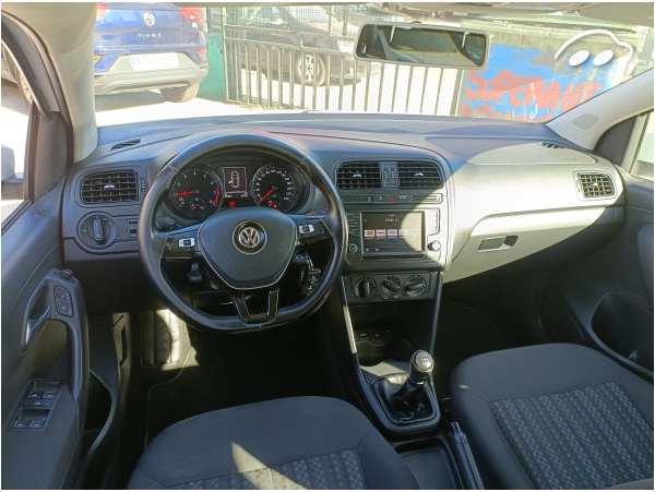 Volkswagen Polo 1.0 75cv 8