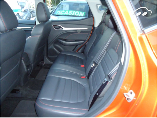 MG ZS 1.5 cc LUXURY 7