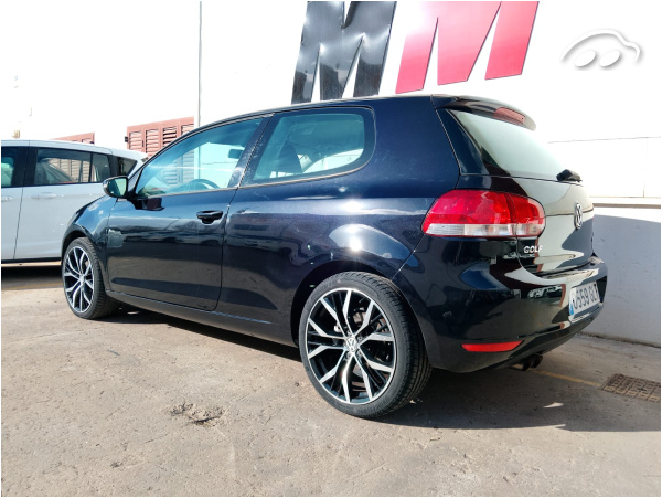 Volkswagen Golf 1.4 4