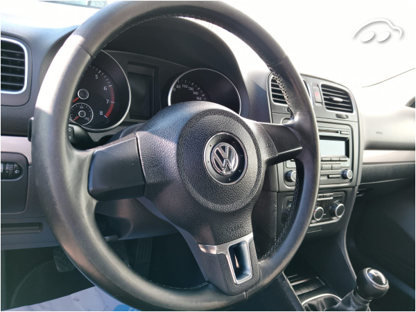 Volkswagen Golf 1.4 9