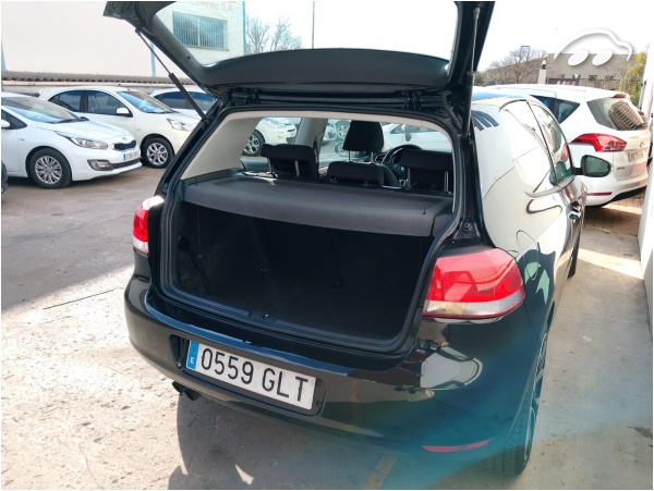 Volkswagen Golf 1.4 5