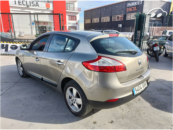 Renault Megane 1.5 DCI 4