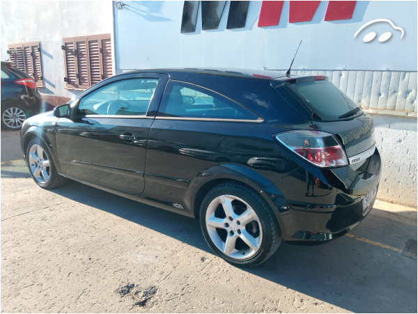 Opel Astra 1.7 3