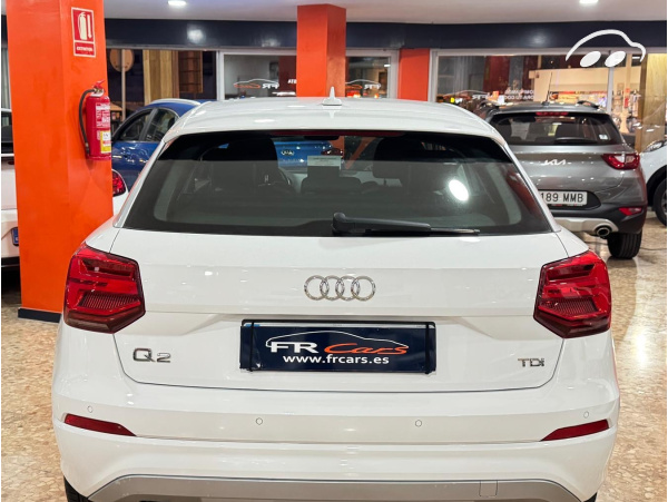 Audi Q2 1.6 TDI ADVANCED  6