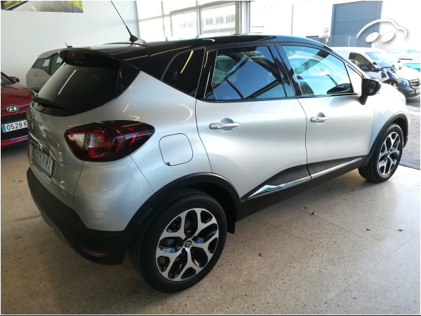 Renault Captur LIFE 5